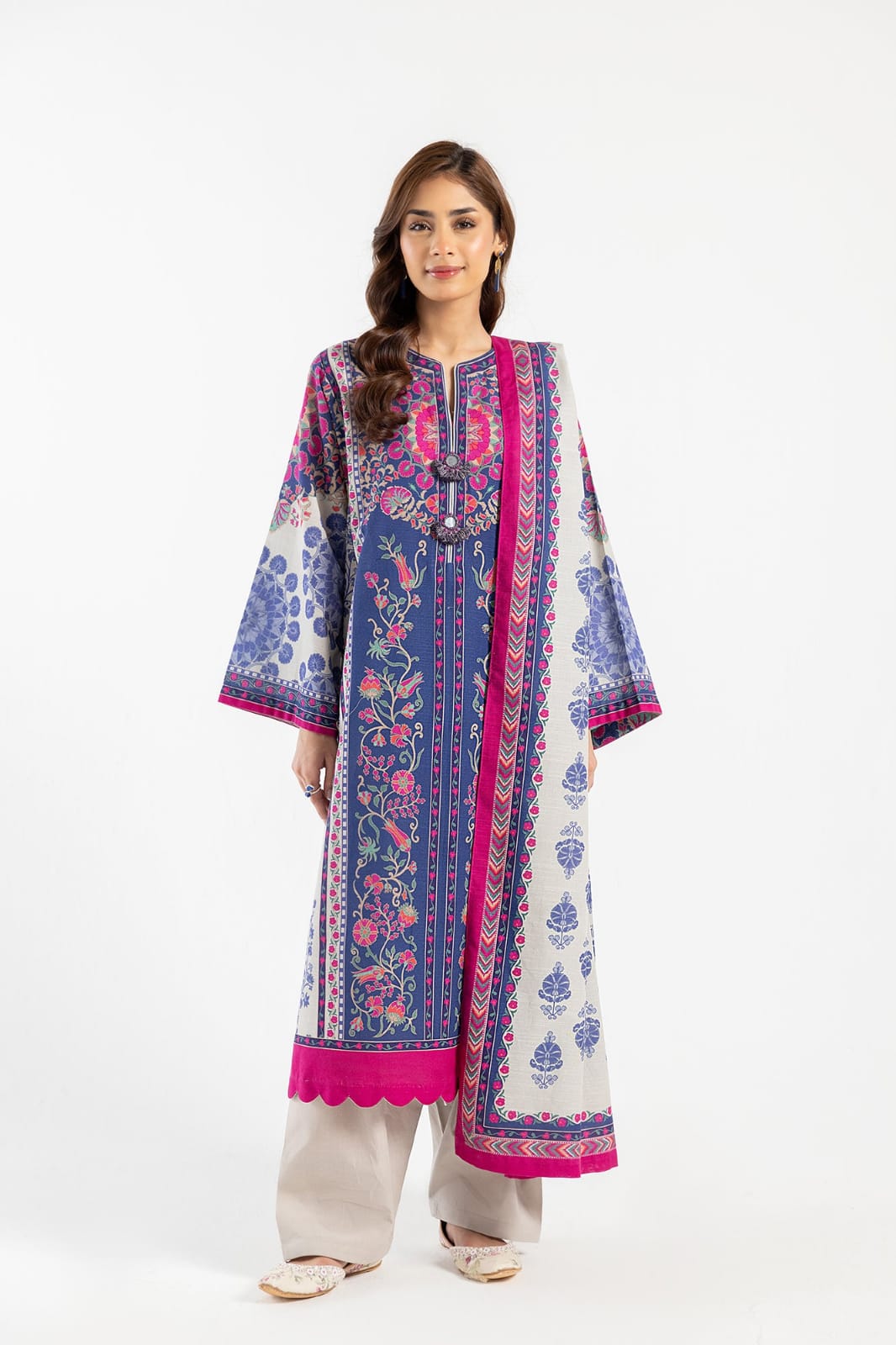 AAA Ethic Khaddar original 3-Piece stitched M and Large size Length 45 to 46