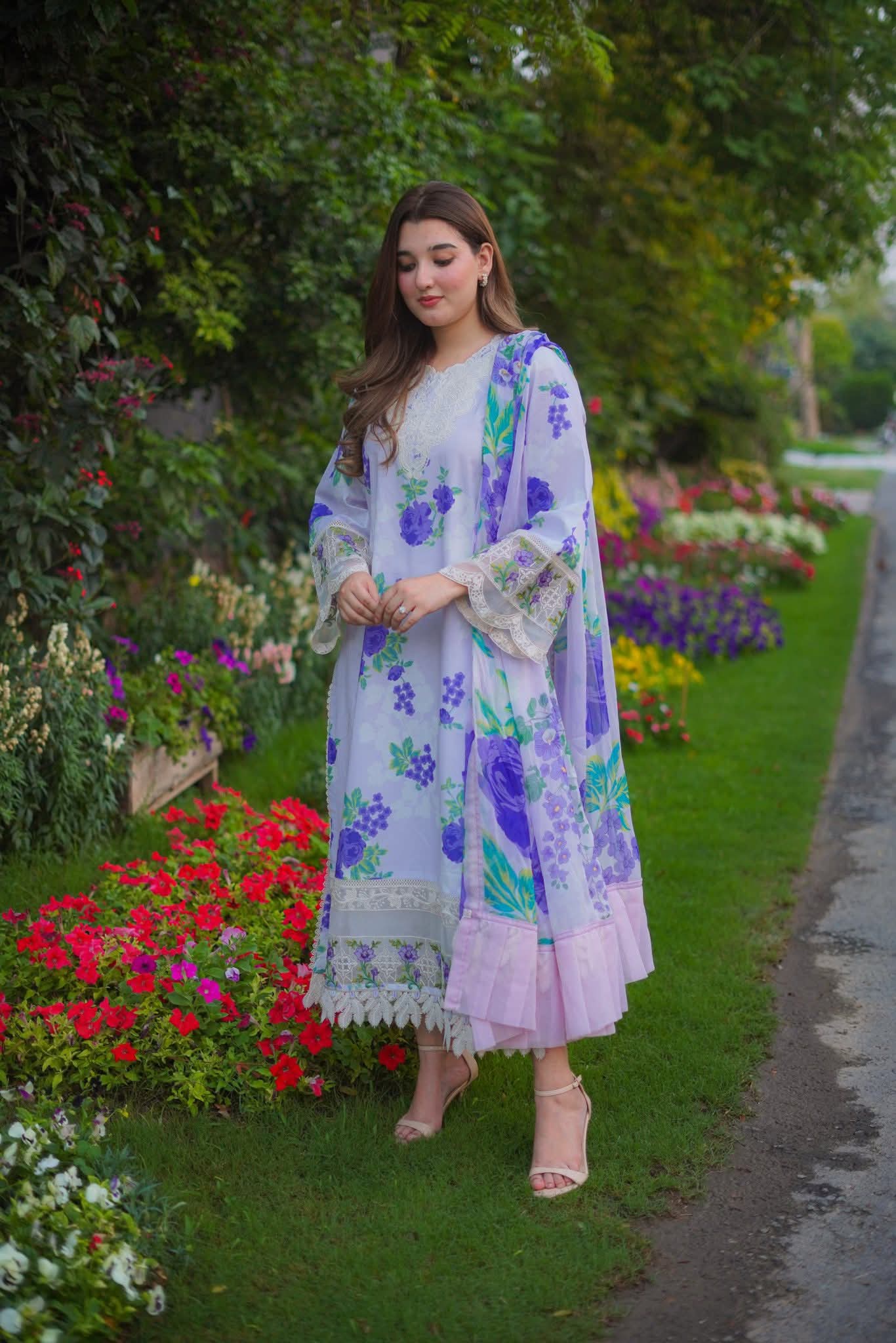 AAA Aneela's Lawn collection with chiffon dupatta 3-piece stitched 22" CH size