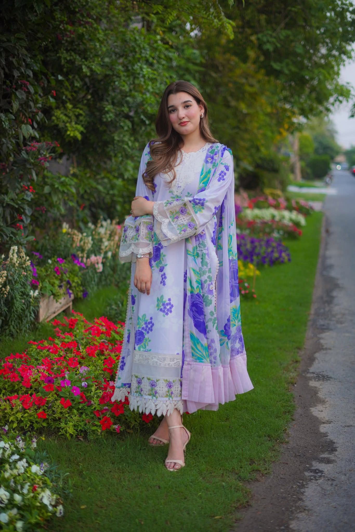 AAA Aneela's Lawn collection with chiffon dupatta 3-piece stitched 22" CH size